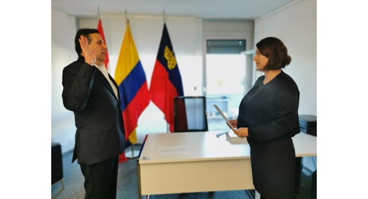 Ex viceministro Francisco Javier Echeverri tomó posesión como Embajador de Colombia en Suiza