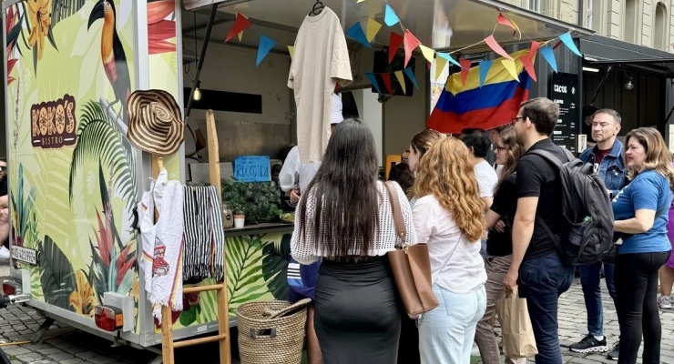 Embajada de Colombia presentó al Grupo Kandáleko en la Segunda Edición del Festival Cultural y Gastronómico Latinoamericano en Berna 