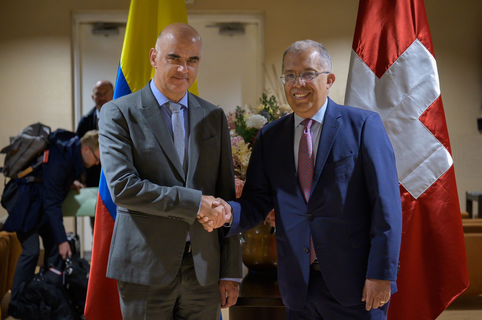 Presidente de Suiza inicia visita oficial a Colombia