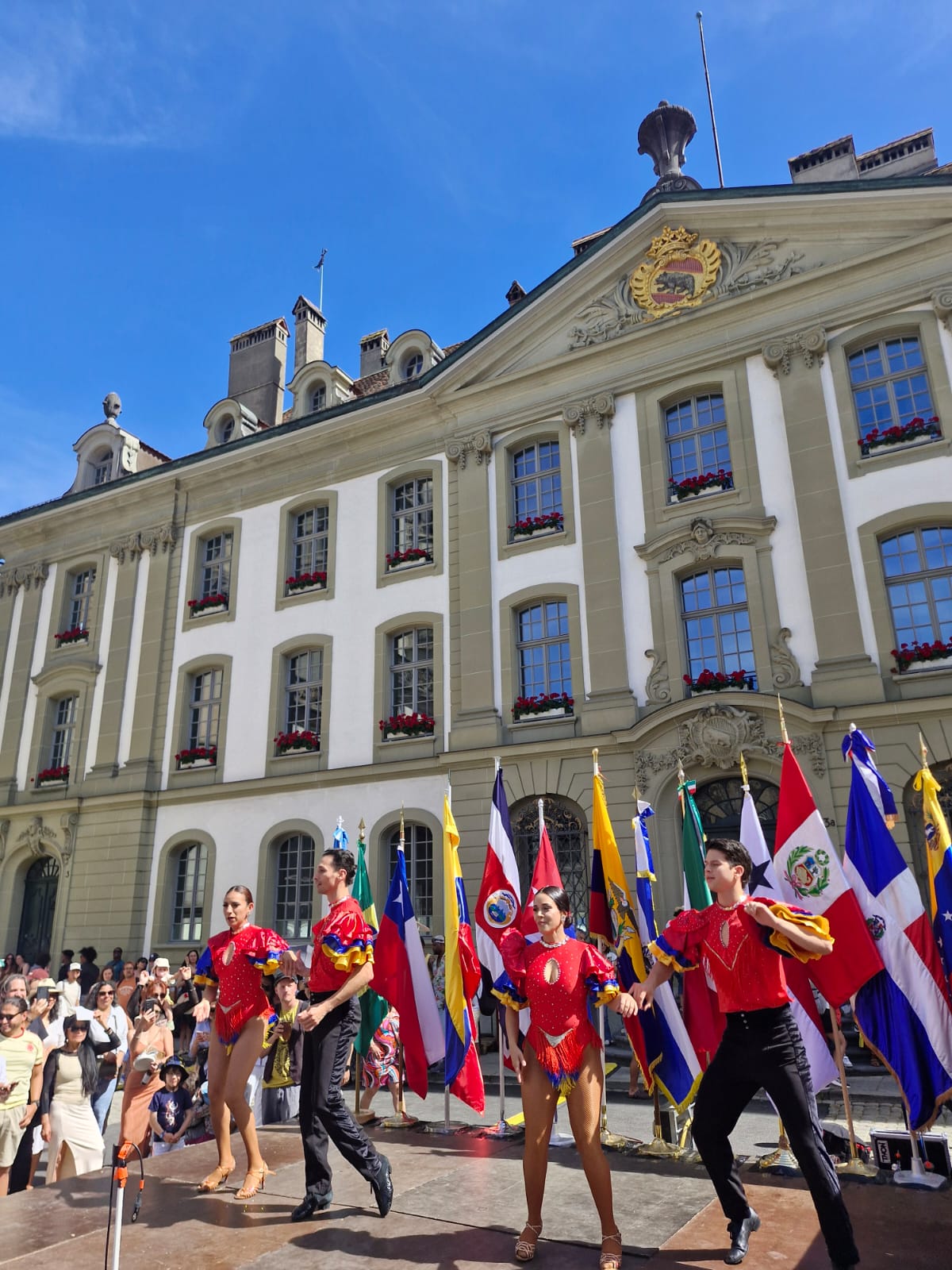 Salsa caleña se convierte en la puerta de entrada a Colombia para suizos y nacionales de otros países