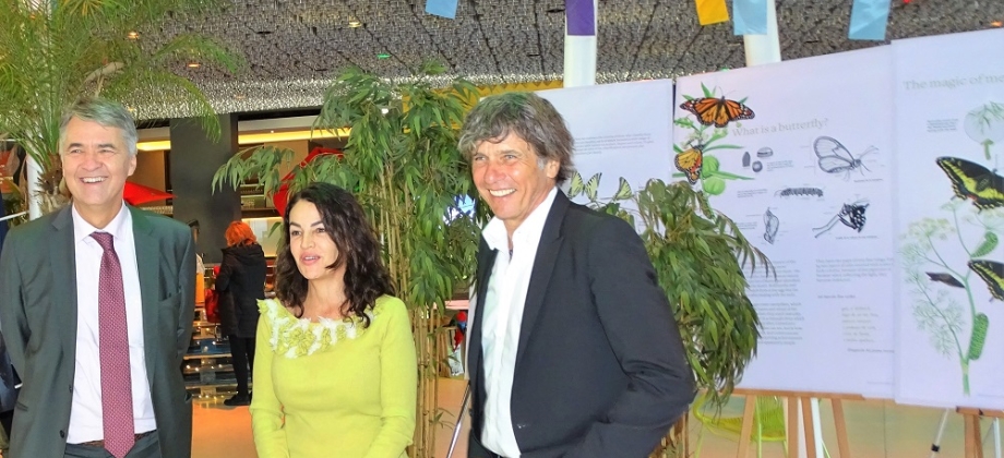 La Embajada de Colombia presentó en el Kursaal de Berna la exposición “Así son las mariposas” del Banco de la República